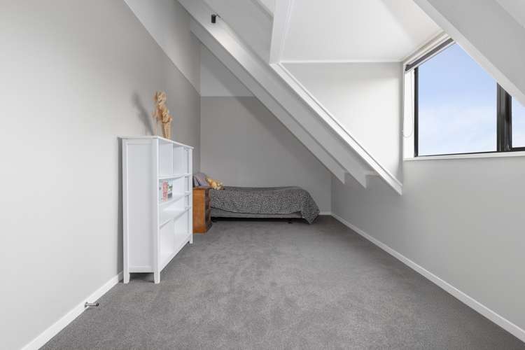 9 Wright Grove Levin_16