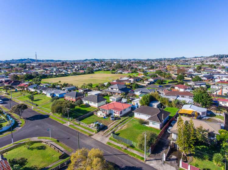 36 Awatere Street Clover Park_18