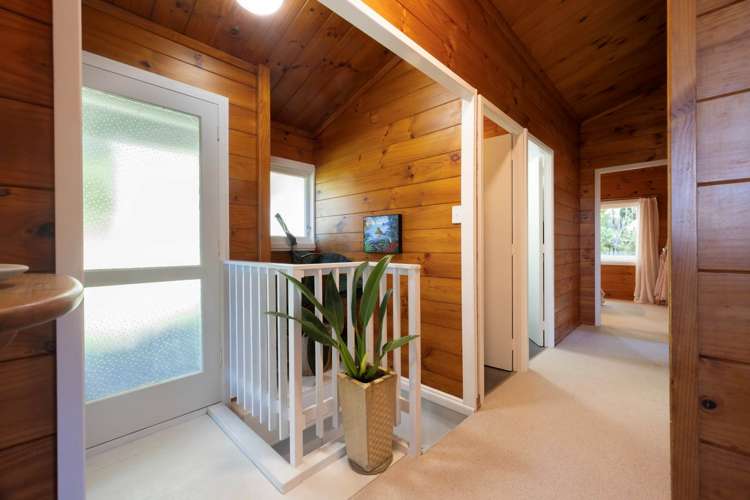 16 Daffodil Street Titirangi_13