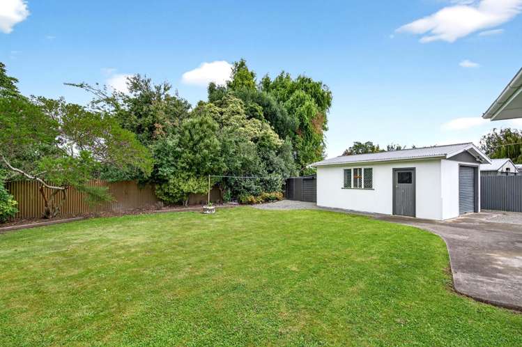 6 Jones Place Masterton_17
