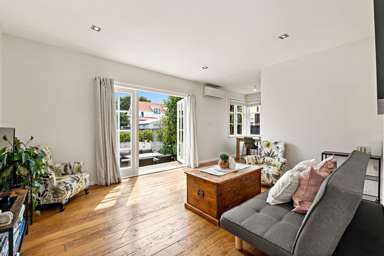 15 Range View Road_2