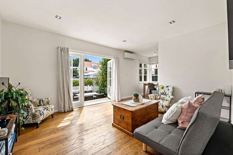 15 Range View Road Mount Albert_2