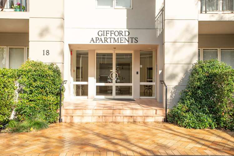 Gb/18 Joseph Banks Terrace Remuera_11