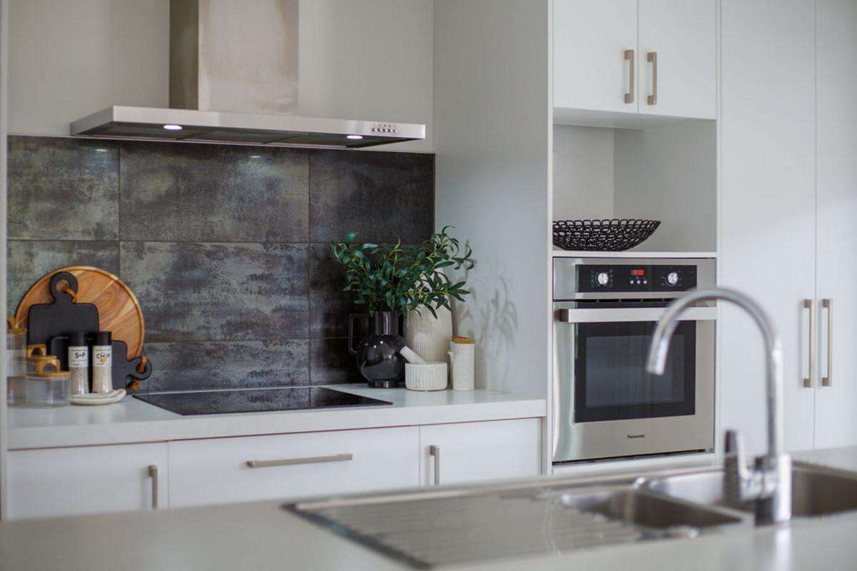 26 Trans Tasman Way_1