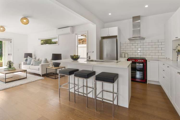 32 Hanlon Crescent Narrow Neck_8