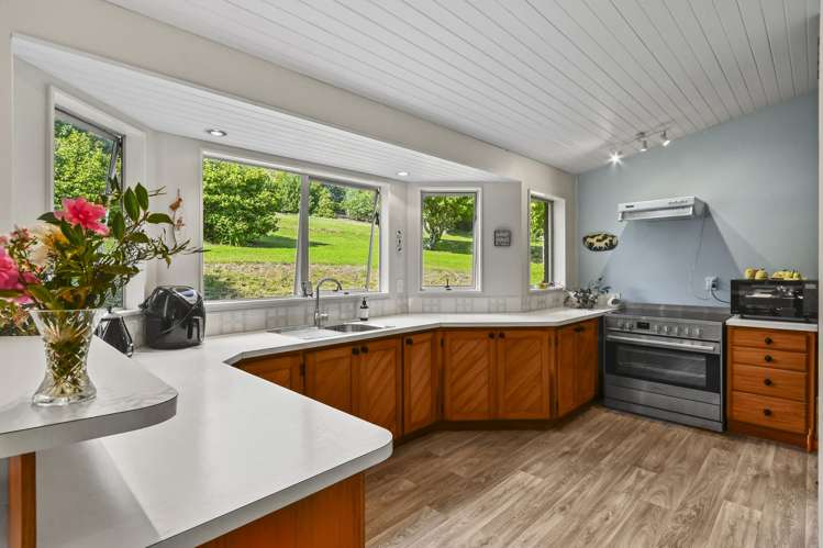 73 Cherrington Road Clevedon_8