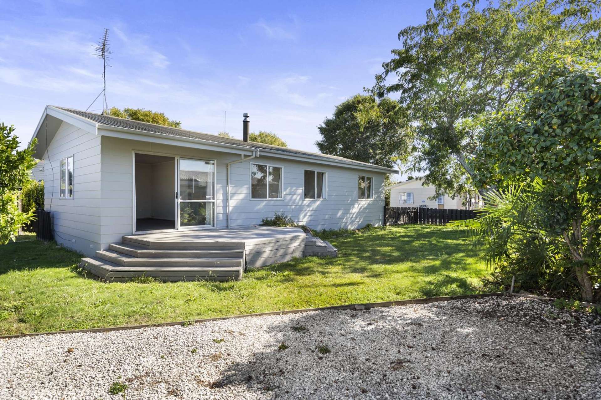 83 Thompson Street 1093_0