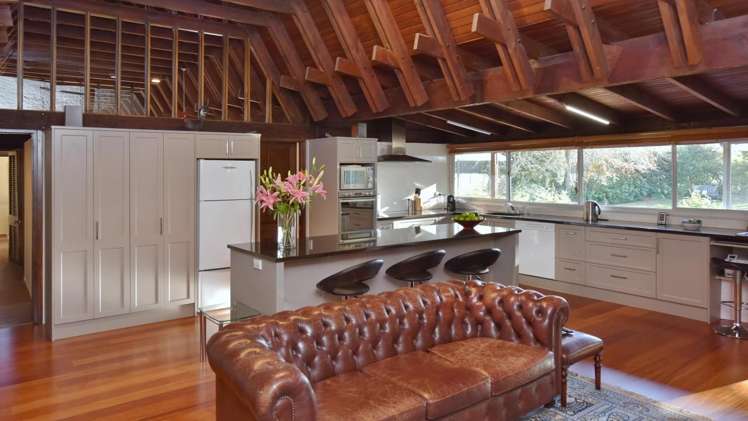 206 South Eyre Road Clarkville_10