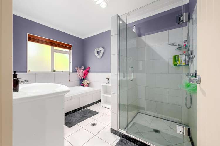 76 Saint James Drive Huntington_15