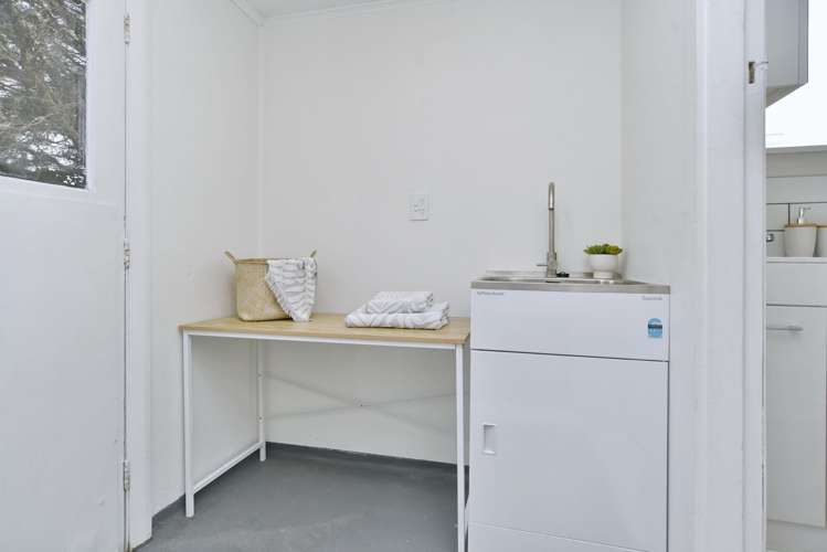 97 Hoani Street Northcote_14