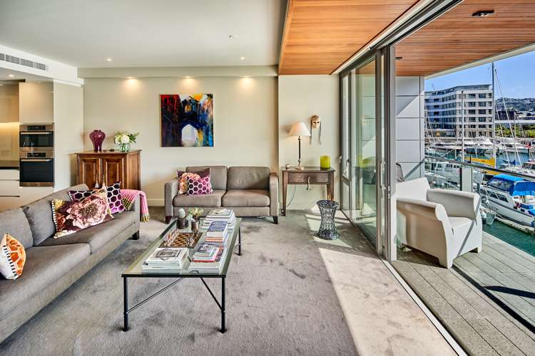 2b/3 Clyde Quay Wharf Te Aro_2