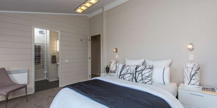 57 Coldham Crescent 1788_12