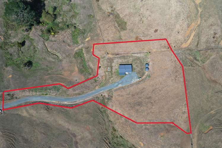 1075 Waingaro Road Glen Massey_19