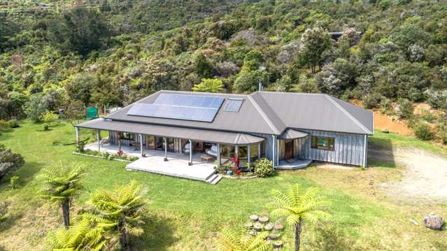 129 Silverstream Falls Row Whenuakite_2