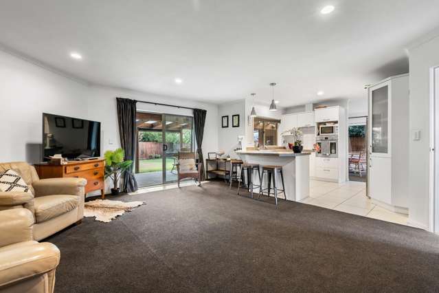 35 Watkins Road 11373_4