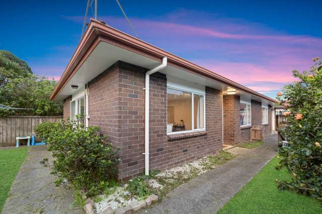 Brick & Tile Kiwi Classic!