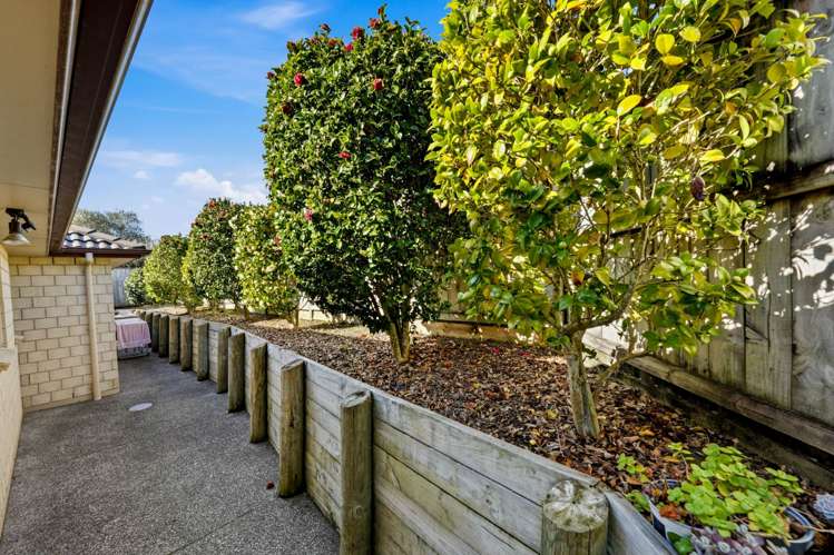 61 Salford Crescent Flat Bush_25