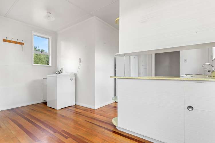 83 Victoria Street Carterton_5