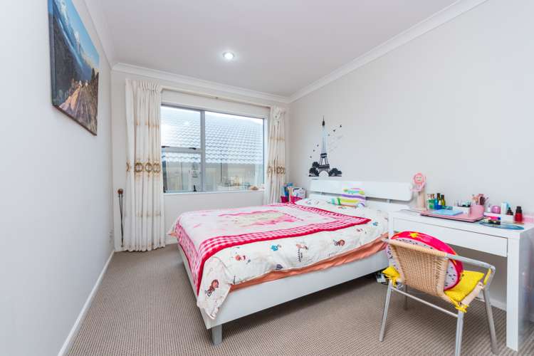 41 Salford Crescent Flat Bush_12