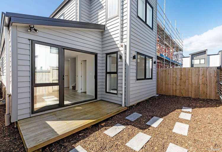 6 Roku Place Papakura_1