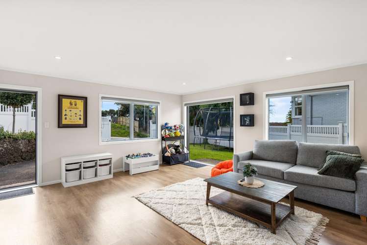 4 Willow Way Sunnyhills_11