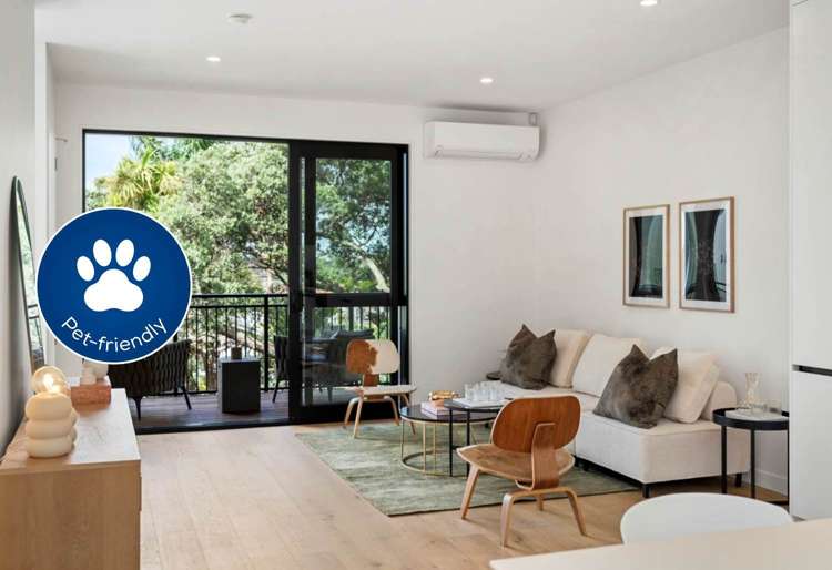 4/11 Huia Road_0