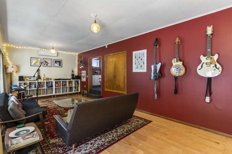 18 Karaka Street New Lynn_24