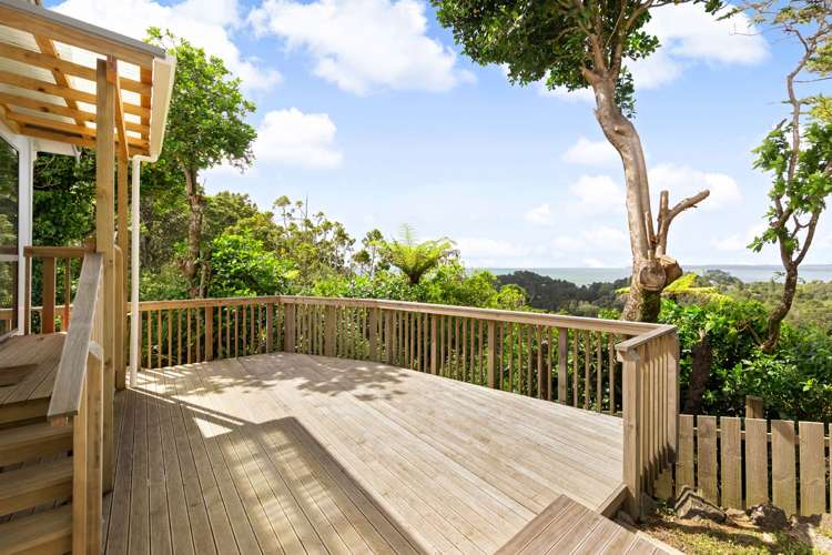 65 Tane Road Laingholm_4