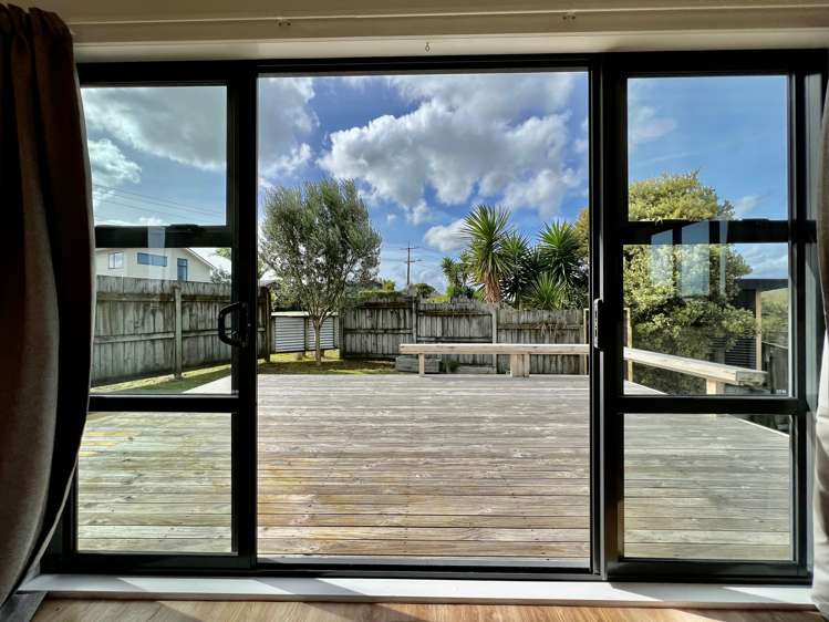 30 Manukau Road Raglan Town_9