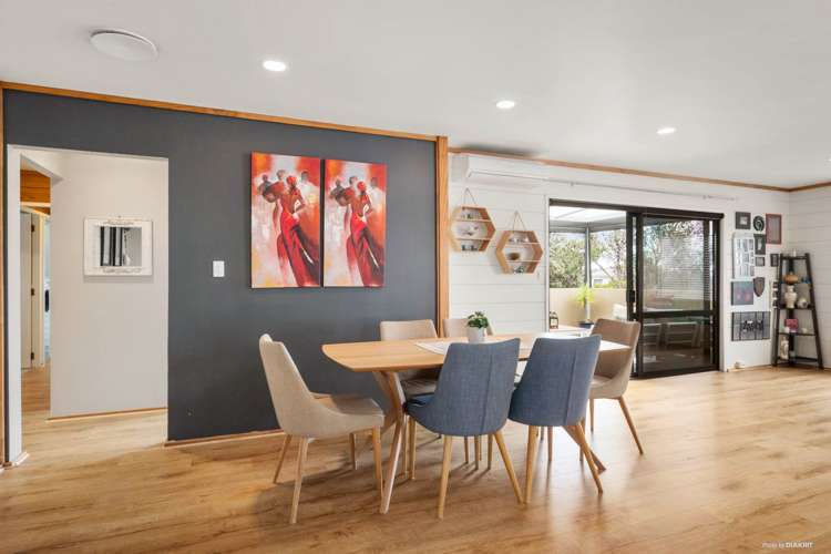 19 Alec Craig Way Gulf Harbour_19