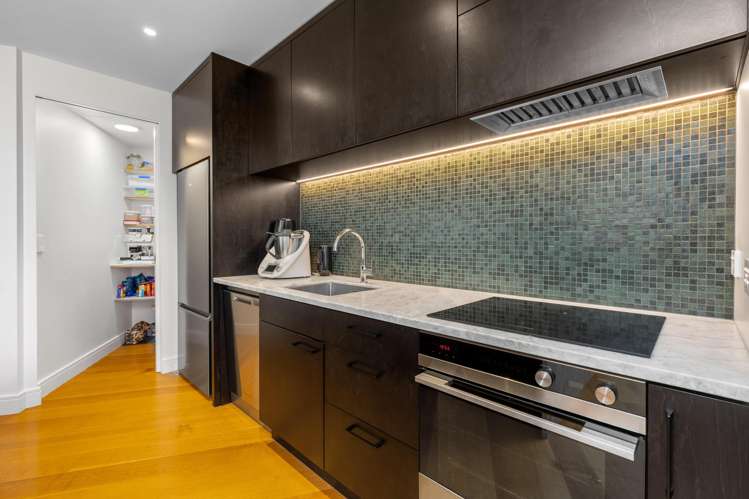 202/15 Rawene Road_3