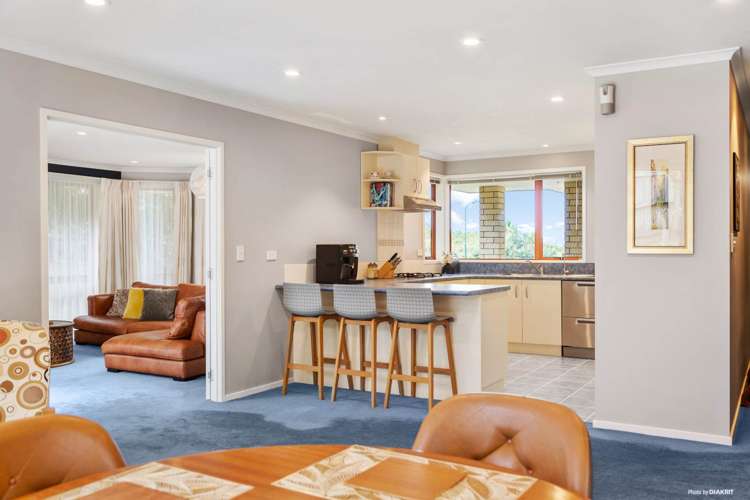 69 Roberta Crescent Orewa_7