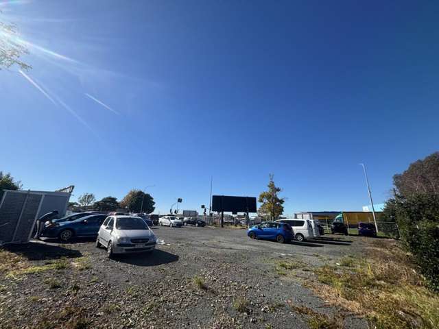 320 Lincoln Road Henderson_1