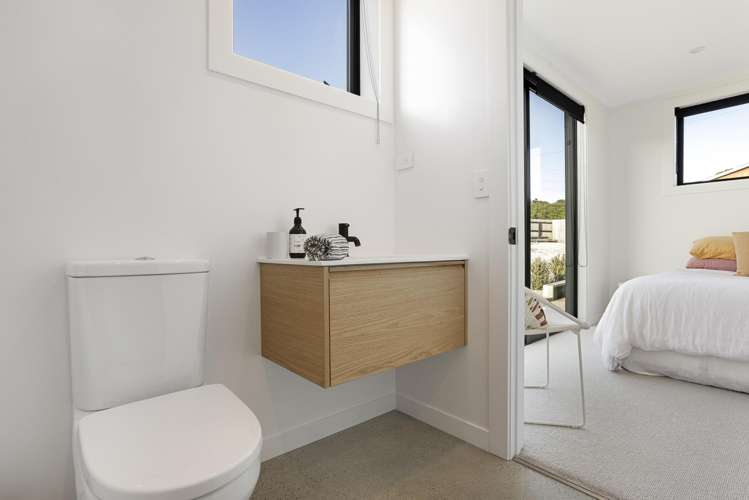 1371B Taieri Mouth Road Taieri Mouth_24