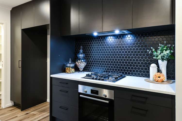 11 Kimbolton Street Rototuna North_18