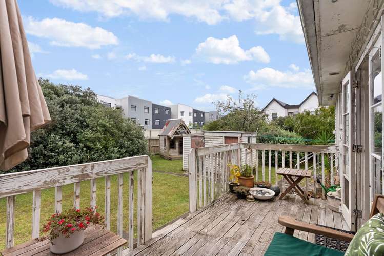 9 Mavis Place Beach Haven_23