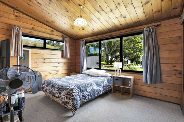 3 Milne Place Merrilands_13