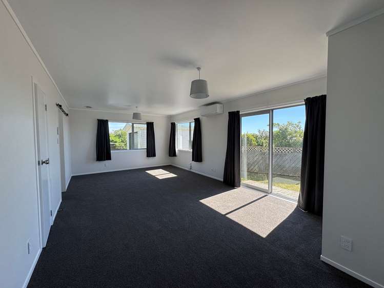 8 Chetwode Grove Newlands_10