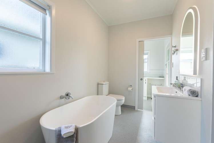 20 George Street Dannevirke_13