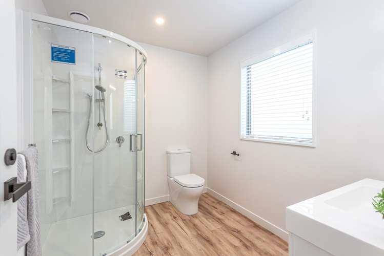 29 Kakapo Lane Redwood_16