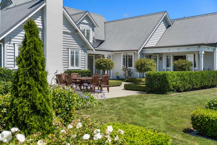 1228 State Highway 16 Waimauku_22