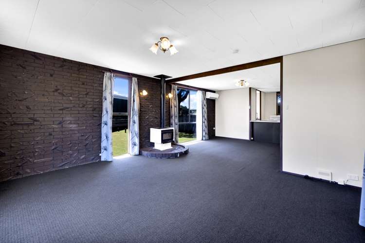 7 Lindaver Grove Merrilands_4