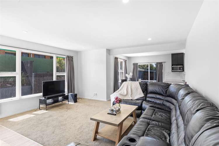 122 Joy Street Shirley_8