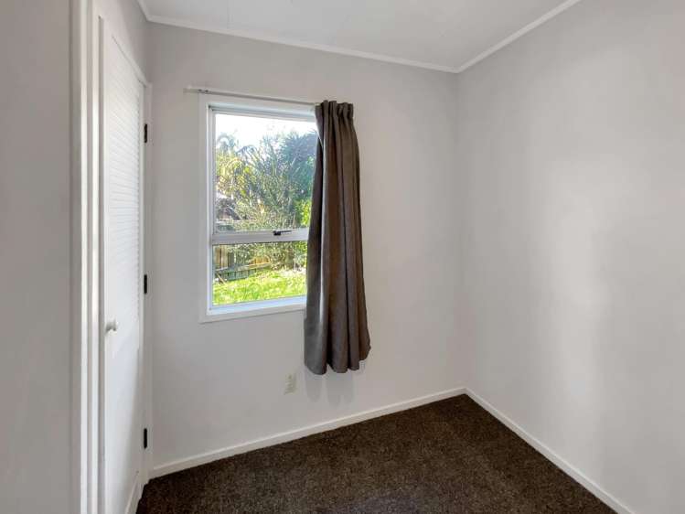 13 Silverstone Place Henderson_9