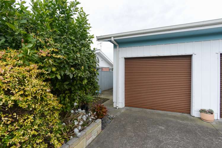 45 Riverbend Road Onekawa_11