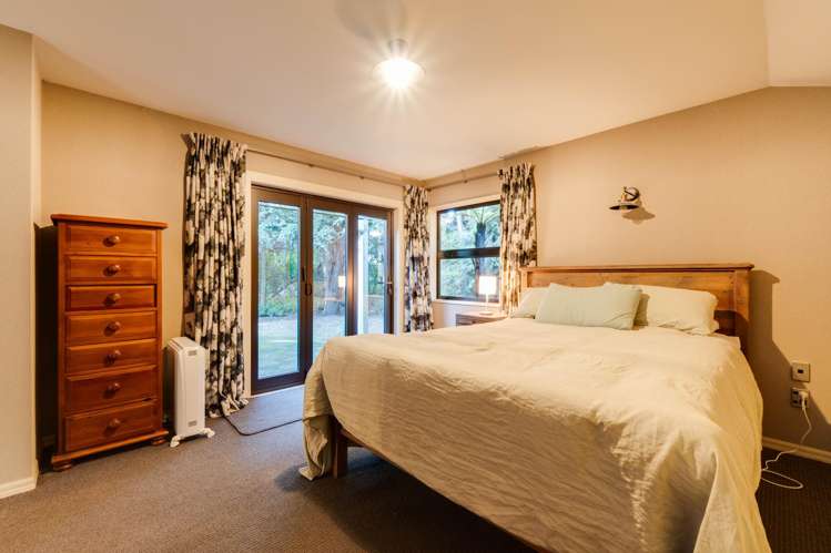 105 Oreti Road Otatara_13