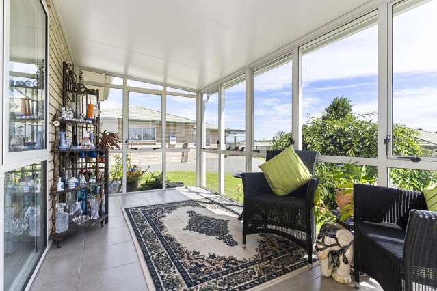 50/8 Village Place Tuakau_4