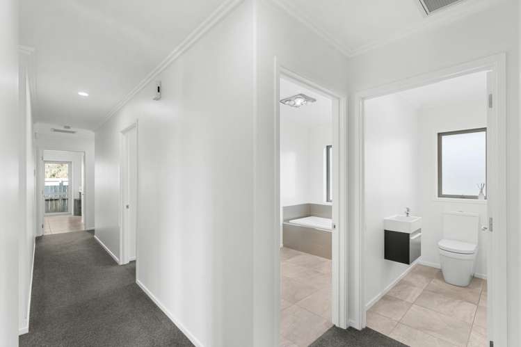 53 Napier Drive Wigram_15