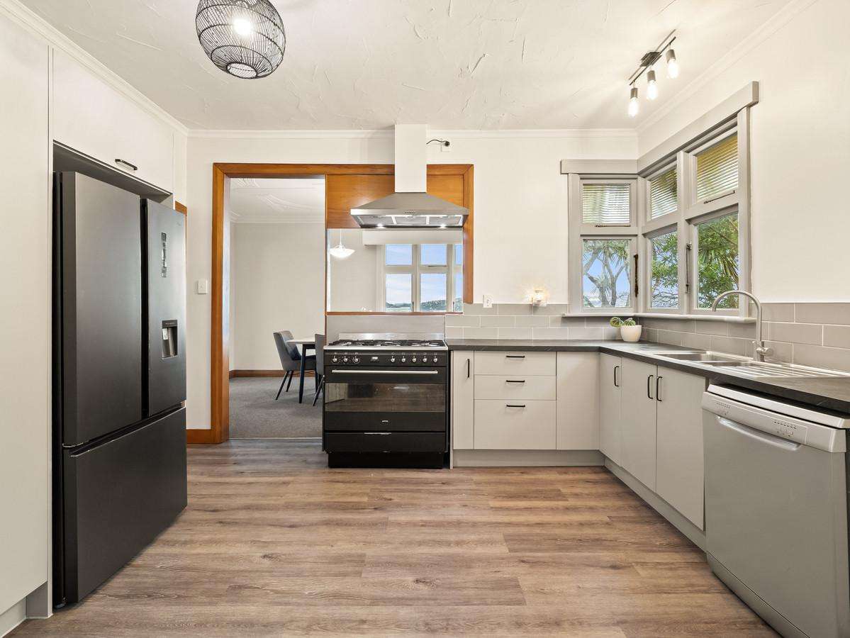 36 Easther Crescent_2