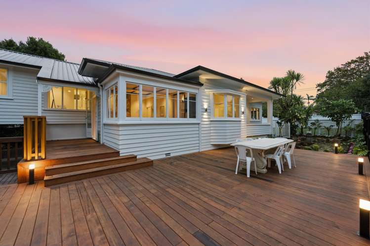 12 Shipherds Avenue Epsom_36